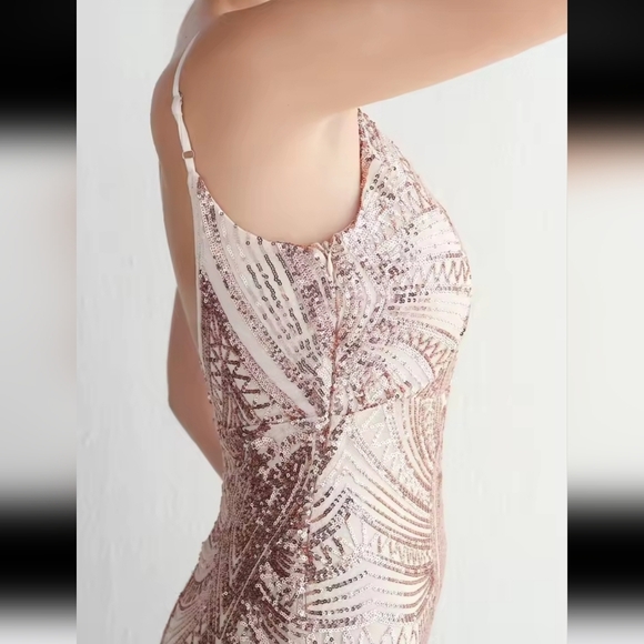 Glamorous Backless Sequin Dress in Gold - Picture 13 of 14